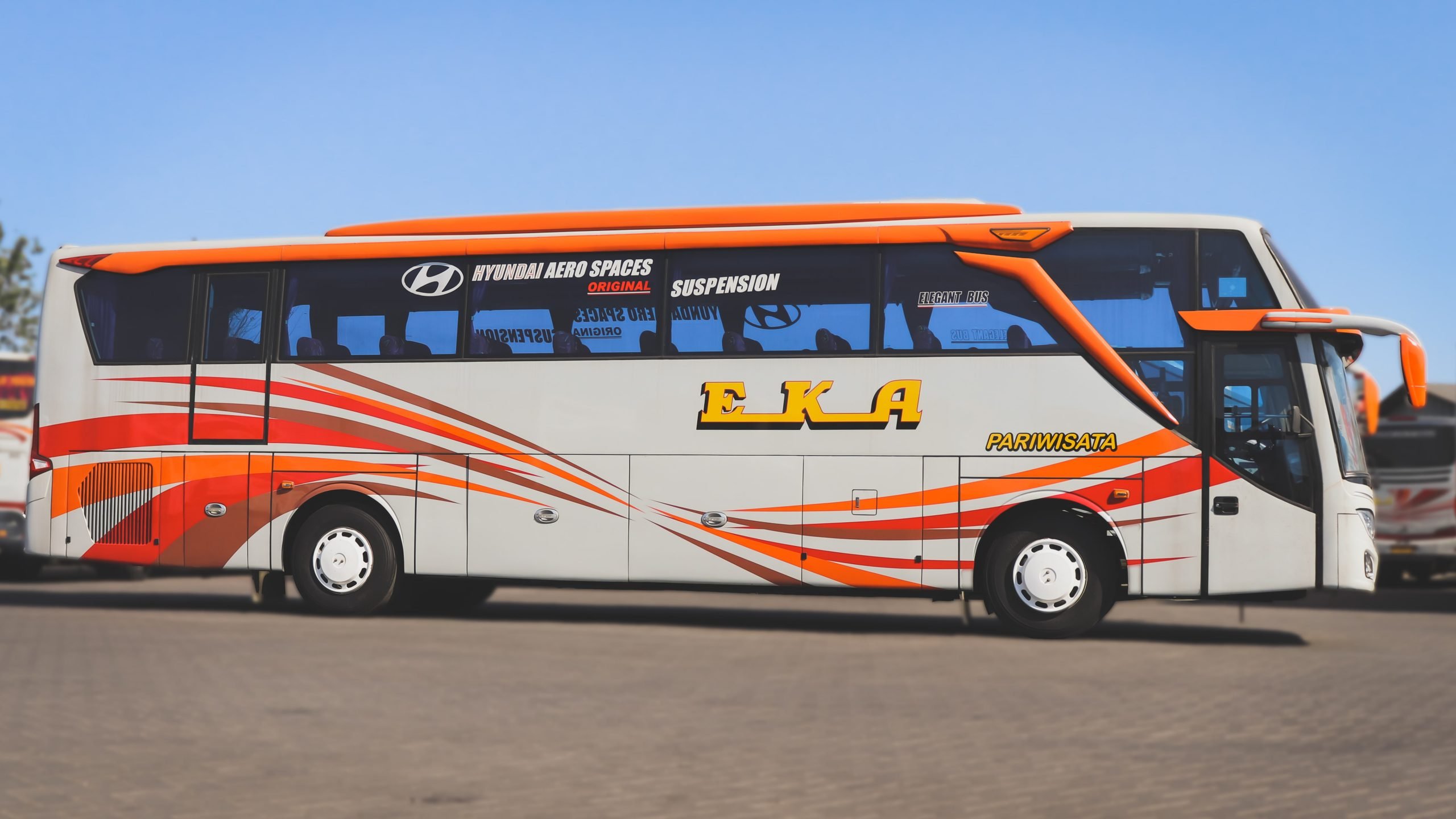 Mewah dan Nyaman: Menjelajah Interior Bus Eka Pariwisata